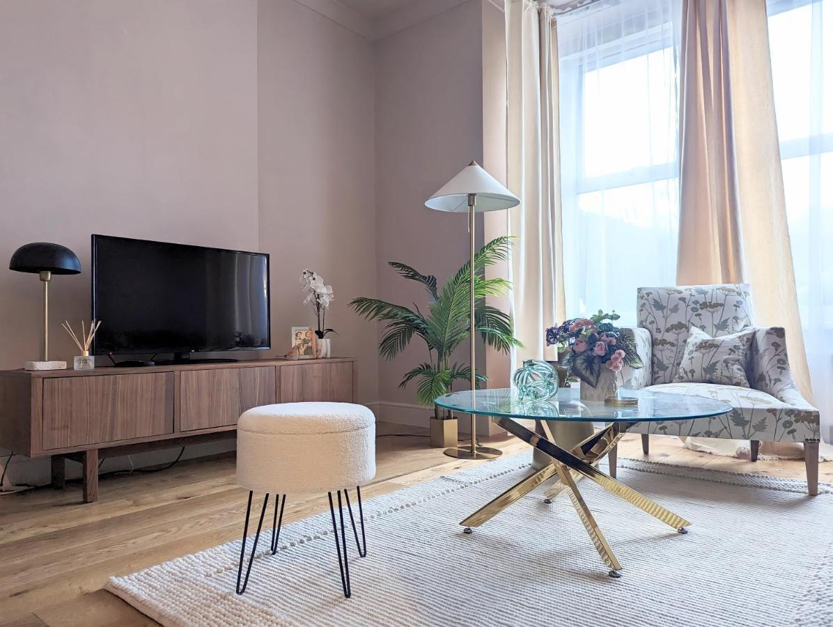 Gorgeous Apartment Wood Green Palmers Green Buitenkant foto
